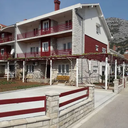 Apartmani Rada Trebinje Exterior photo