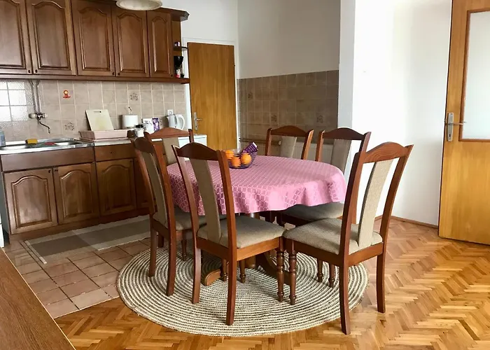 Apartmani Rada
